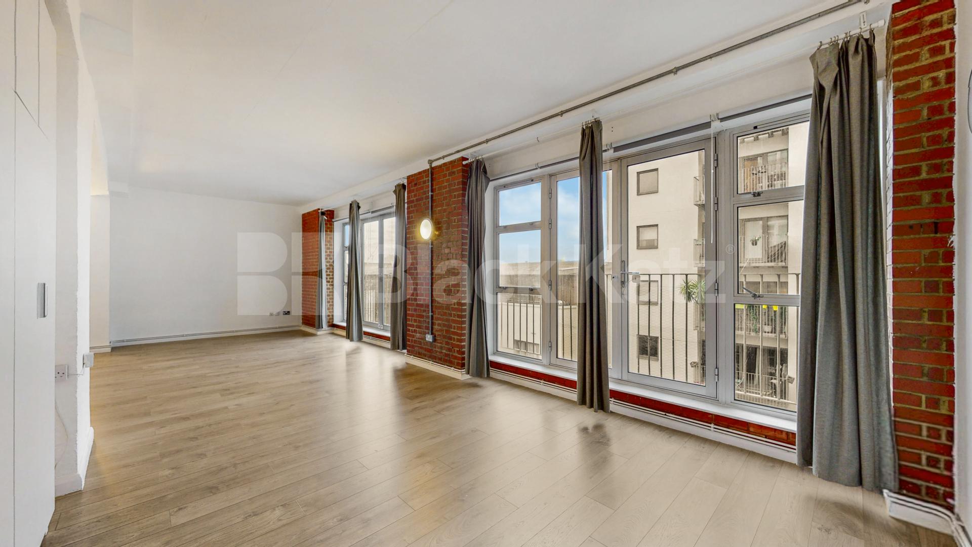 Spacious Studio located within a warehouse conversion with exposed brick  Ability View - Kingsland Road, Haggerston